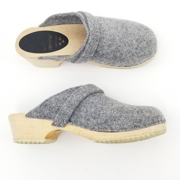 gray clogs